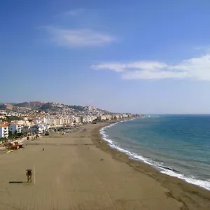 Apartamento Atico Con Solarium A Metros Del Mar En Malaga